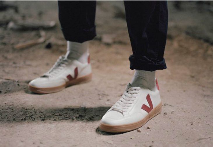 Crédito: https://www.veja-store.com/